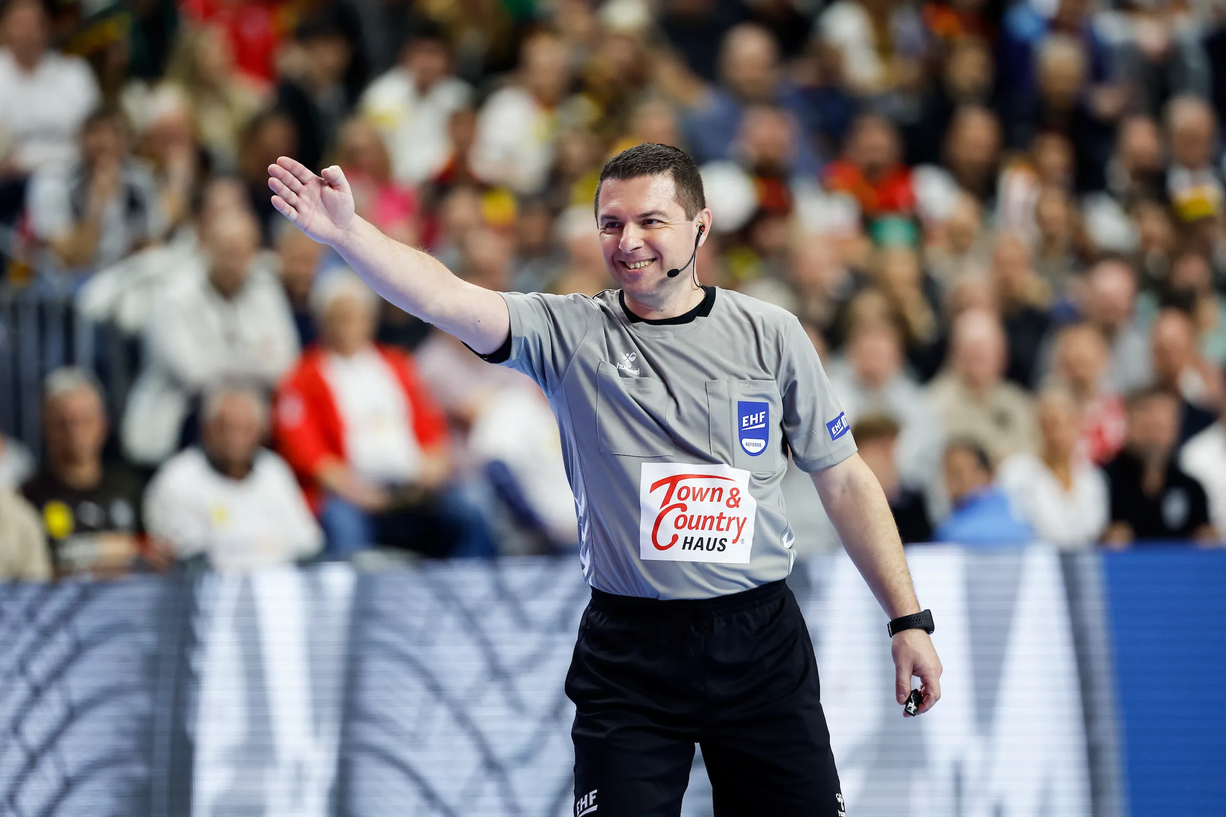 Grassroots and technology among the topics at Refereeing Convention