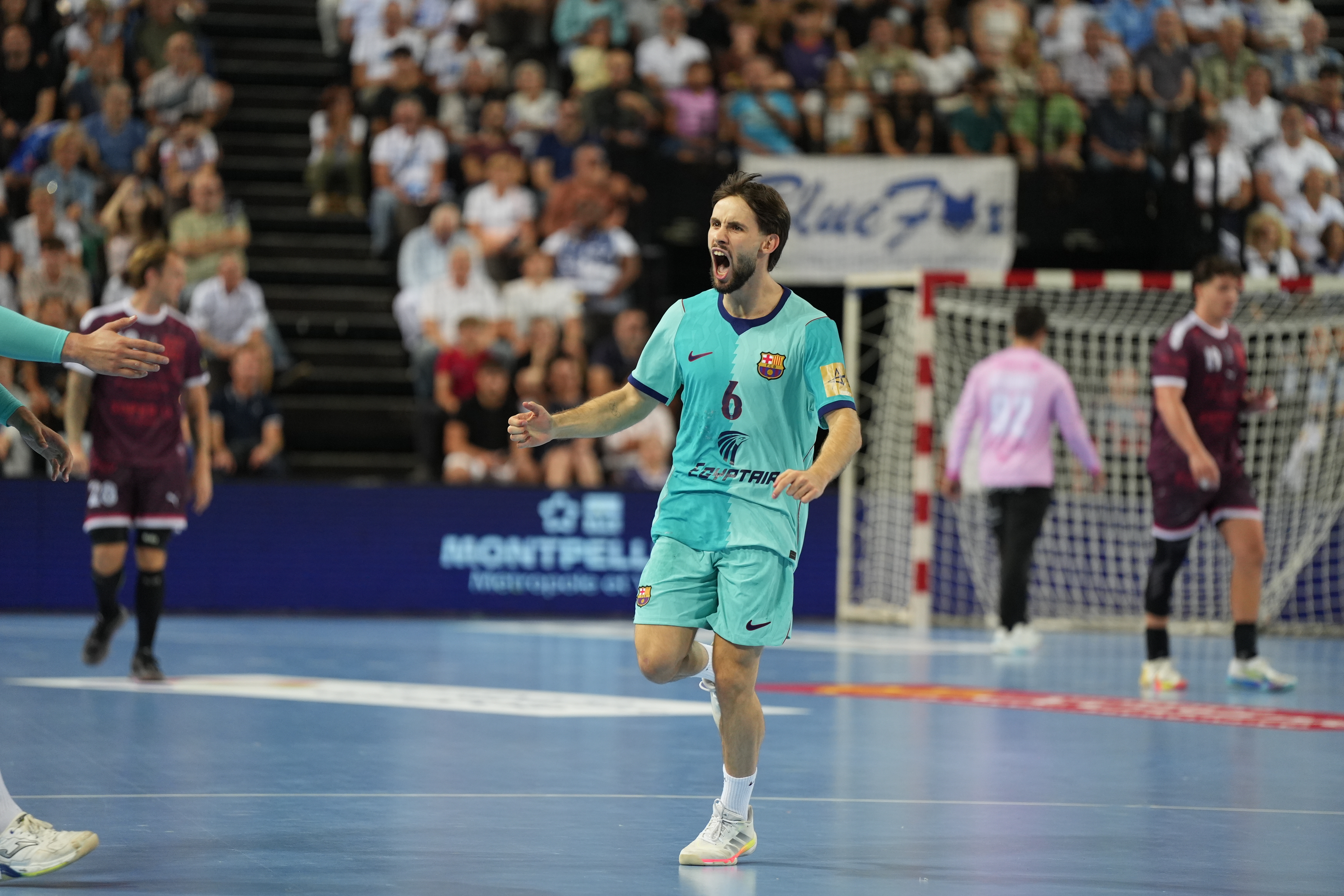 Barça win close match in Montpellier, Aarhus claim historic first point