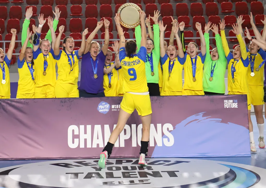 Undefeated Ukraine celebrate W19 EHF Championship title in Georgia
