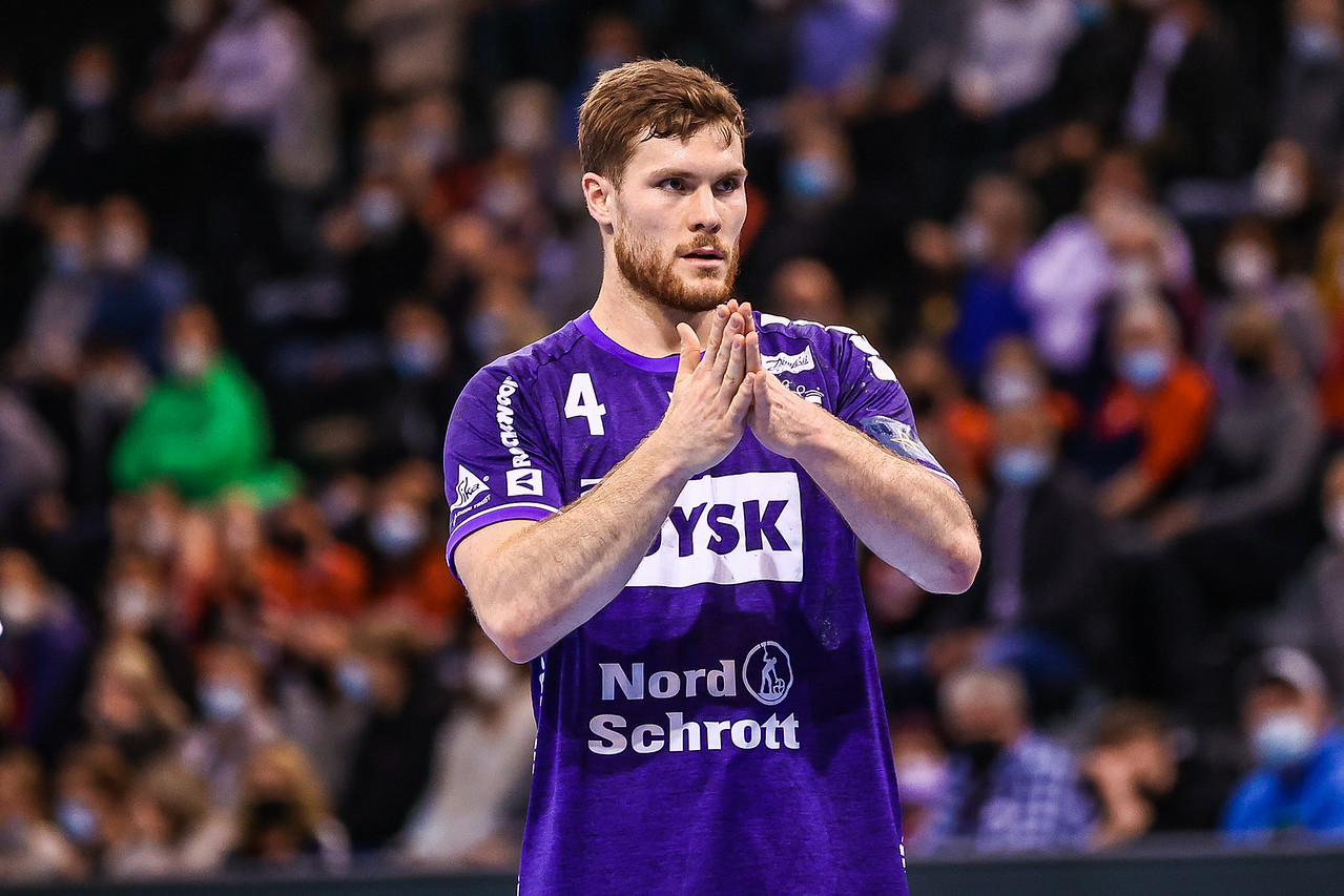 Quarter-final action to throw off in Flensburg