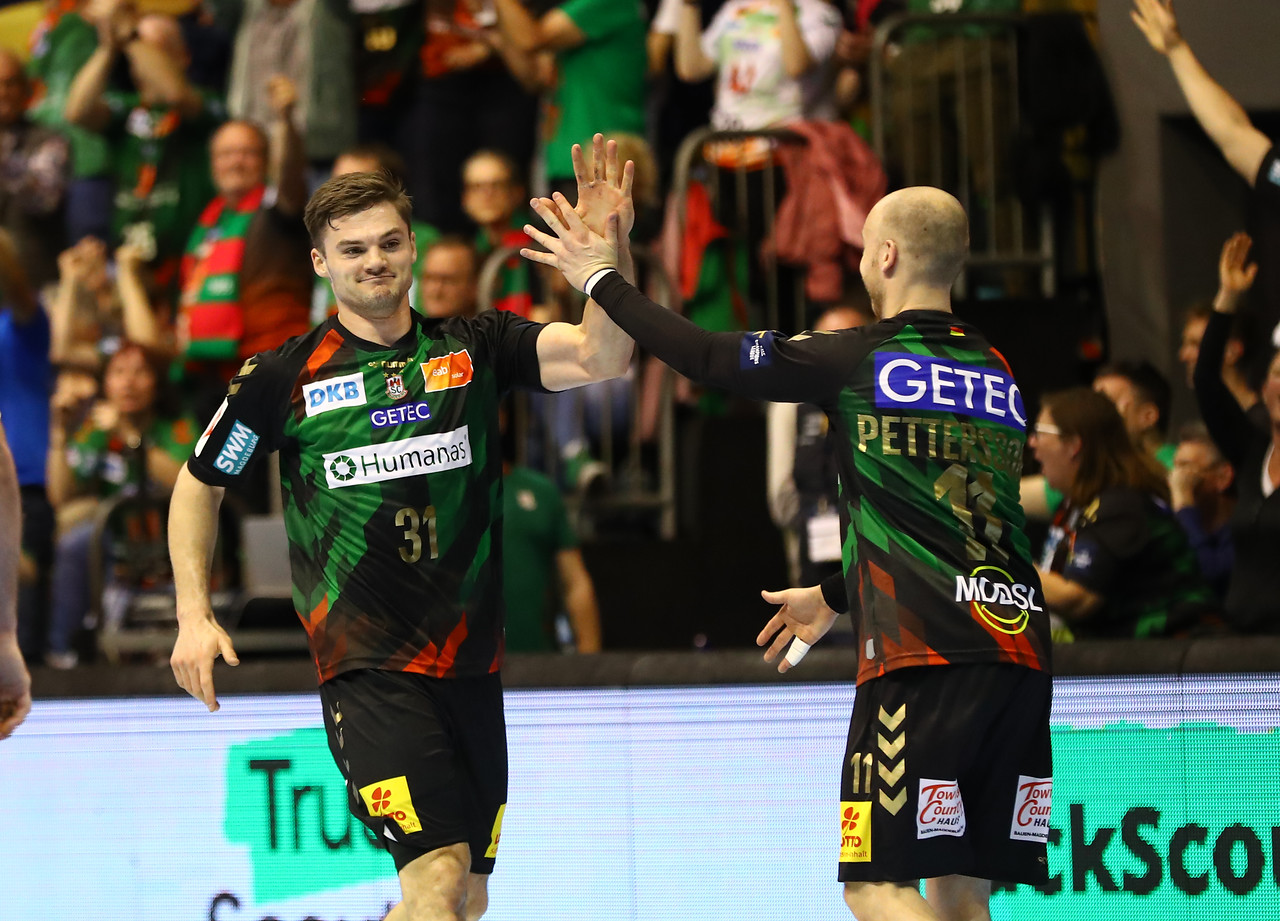 The EHF Champions League from 0 to 42,187 