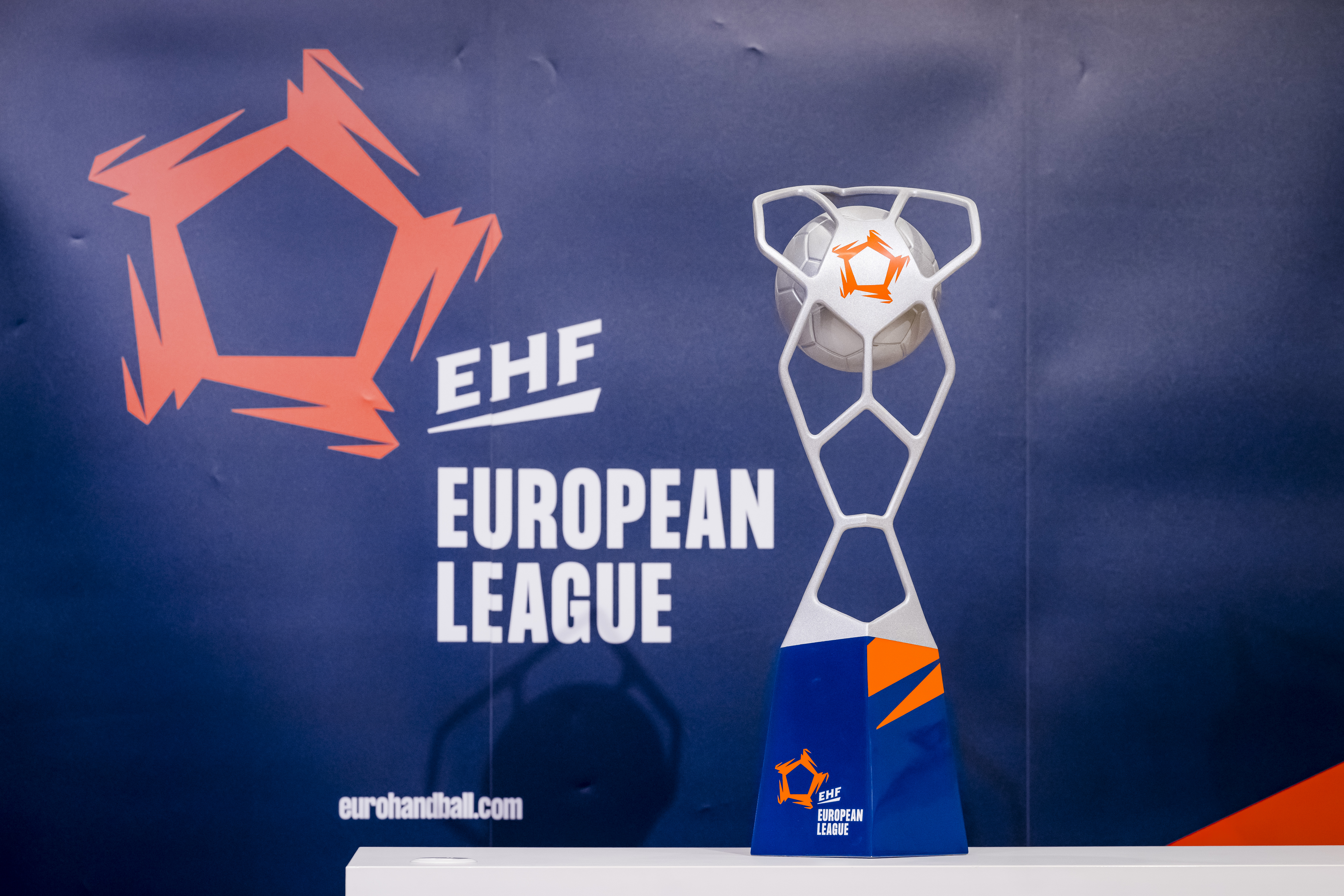 Semi-finals set at Maschinensucher EHF Finals 2025