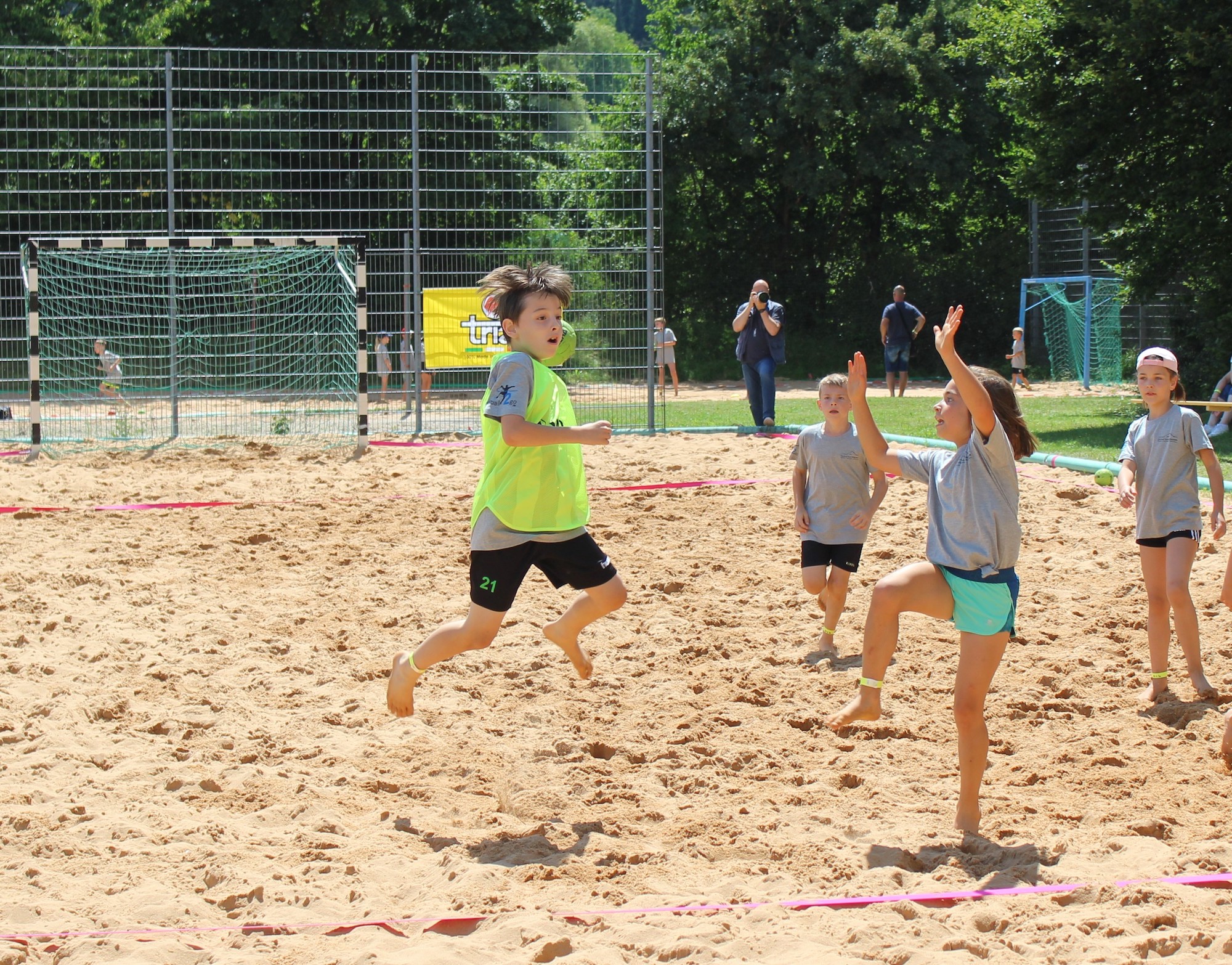 Time for mini beach handball in next EHF webinar