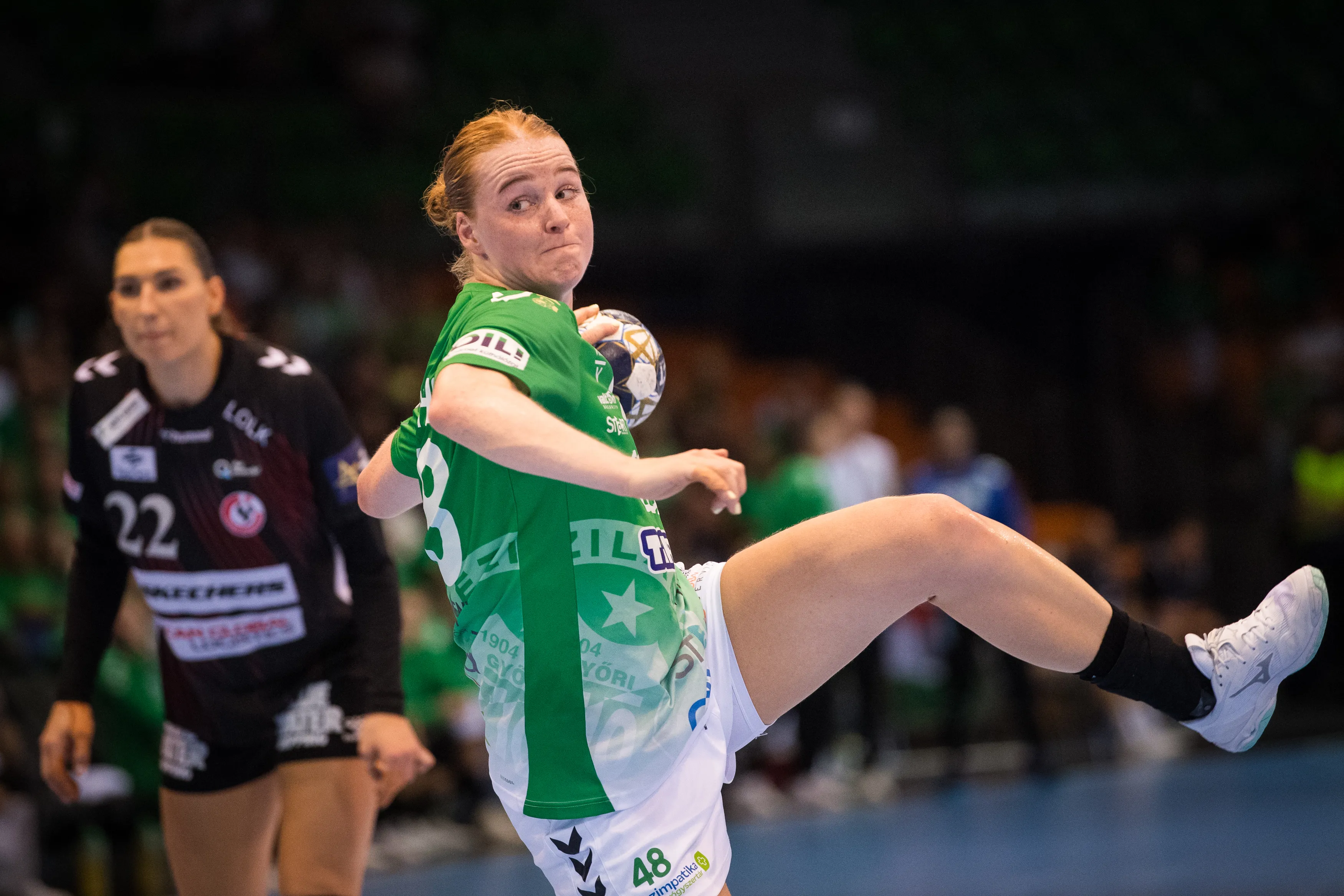 Dutch Right Back For Roma CL handball: Meet former