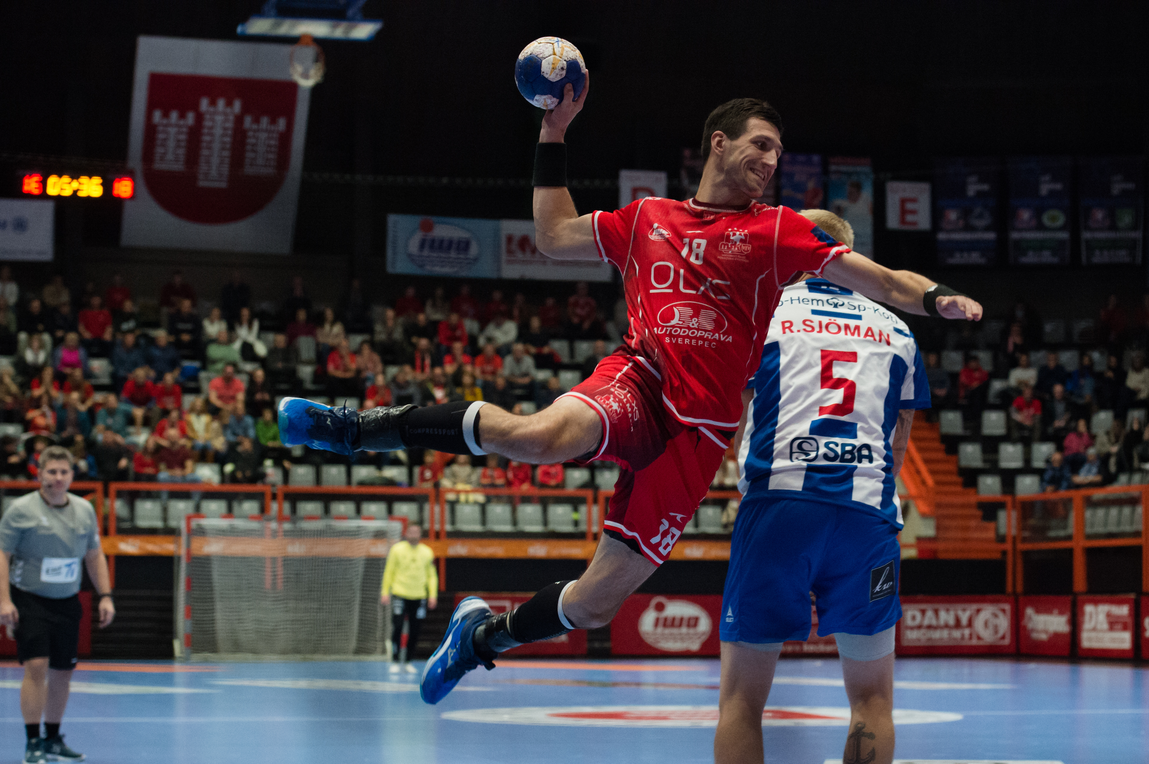 13 tickets left for the last 16