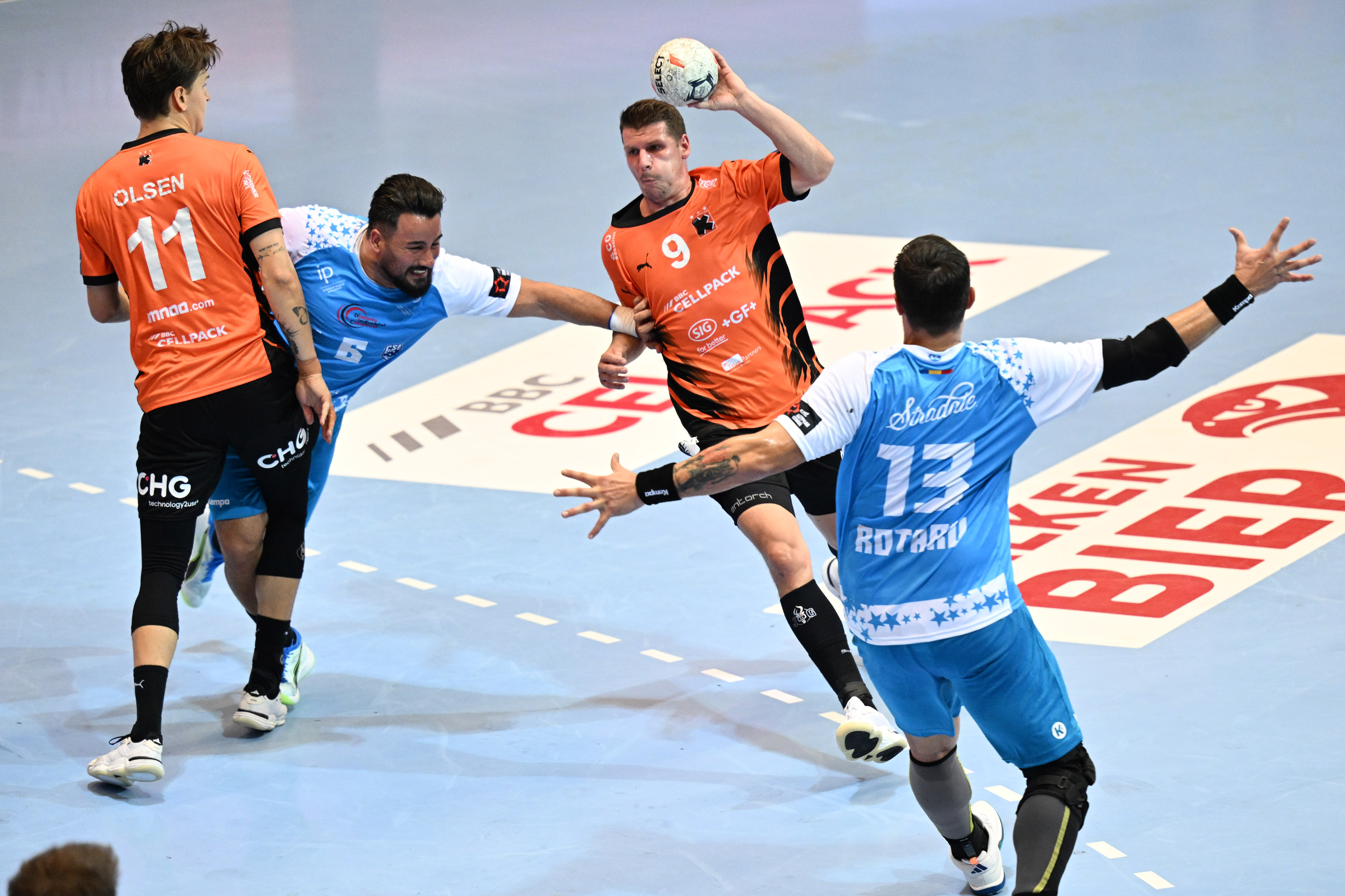 15 victories, one draw open EHF European League Men
