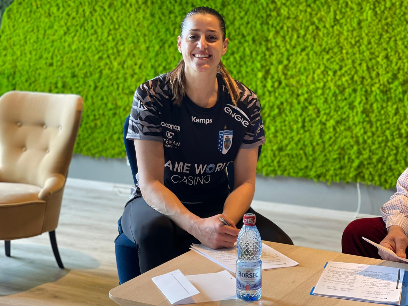 Amorim finds a new challenge in her love of handball