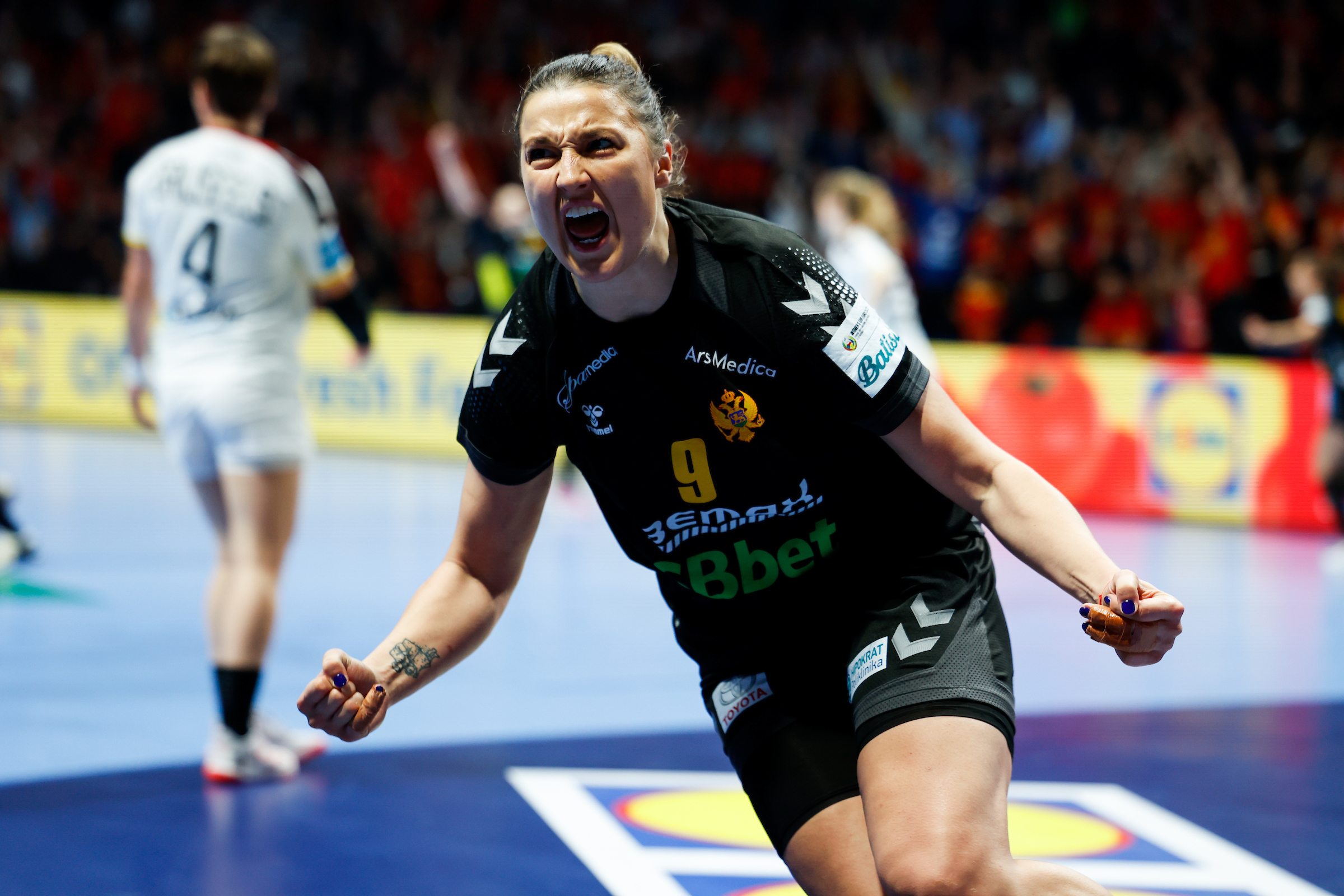 Montenegro book main round ticket after intense battle