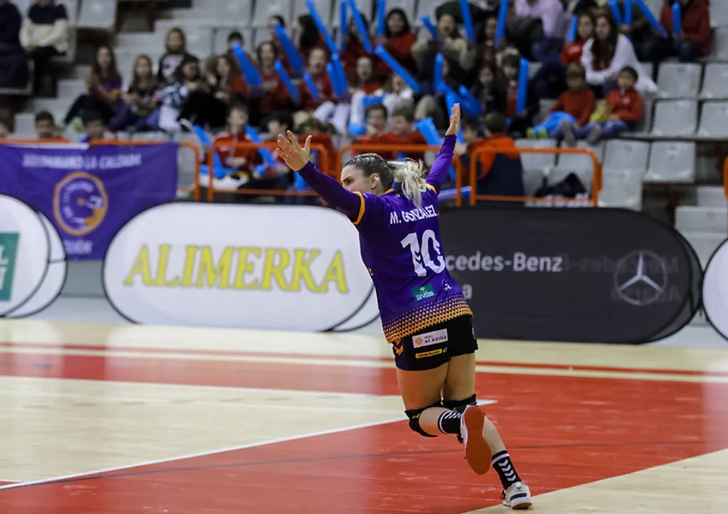 All three Spanish sides enter quarter-finals