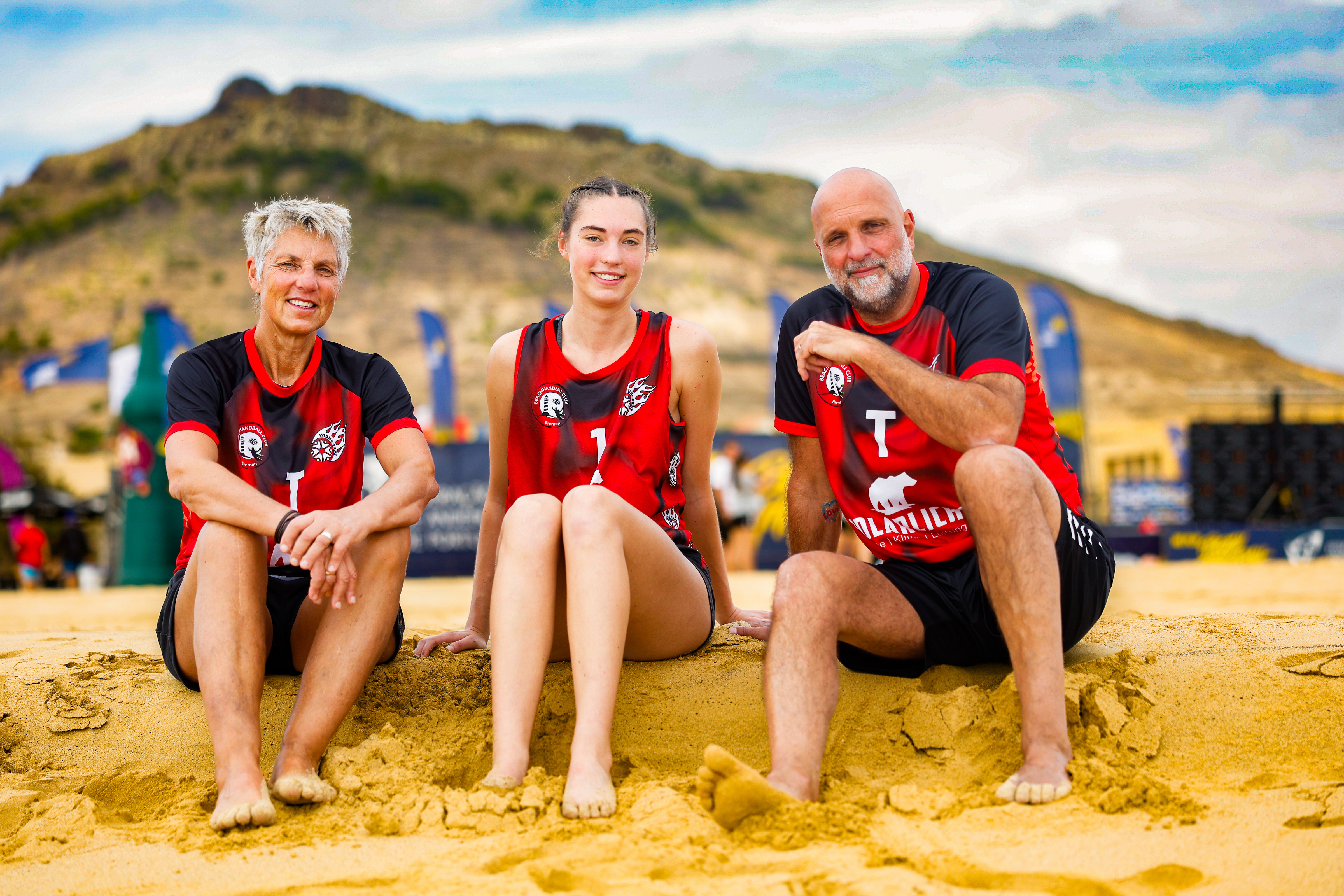 Theilig family celebrates Bremen’s EHF Champions Cup debut